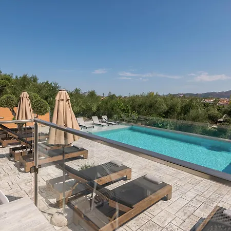 Litore Luxury Living 3* לגאנאס