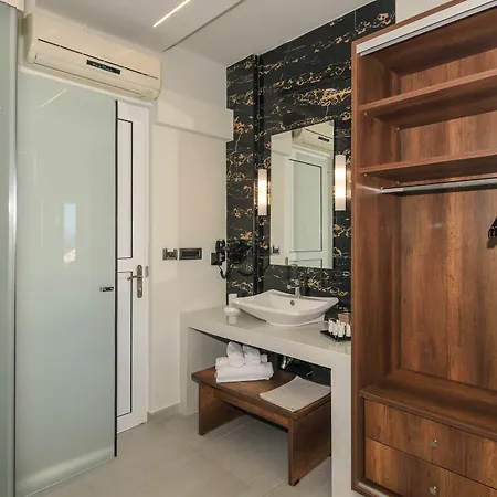 Отель Litore Luxury Living