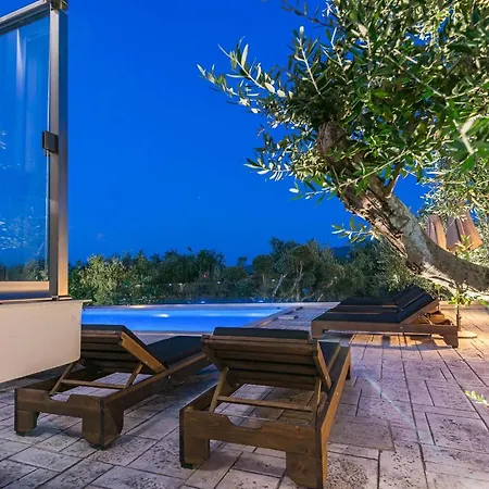 Litore Luxury Living لاغاناس