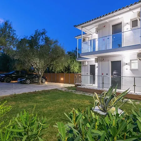 Litore Luxury Living فندق لاغاناس
