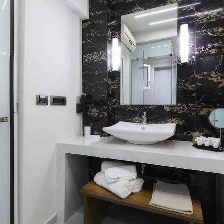 Litore Luxury Living Hotel 3*
