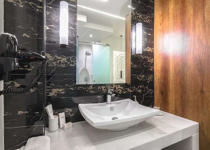 Litore Luxury Living Laganas