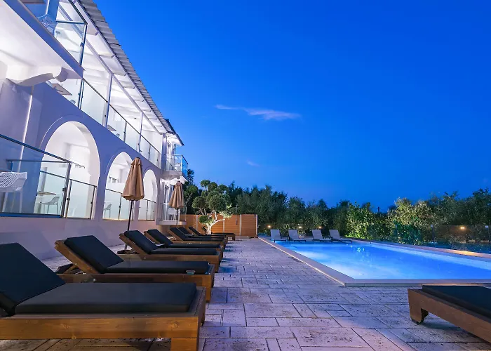 Litore Luxury Living 3*